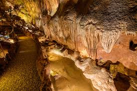 Grutas de Mira de Aire | Moto TravelHub
