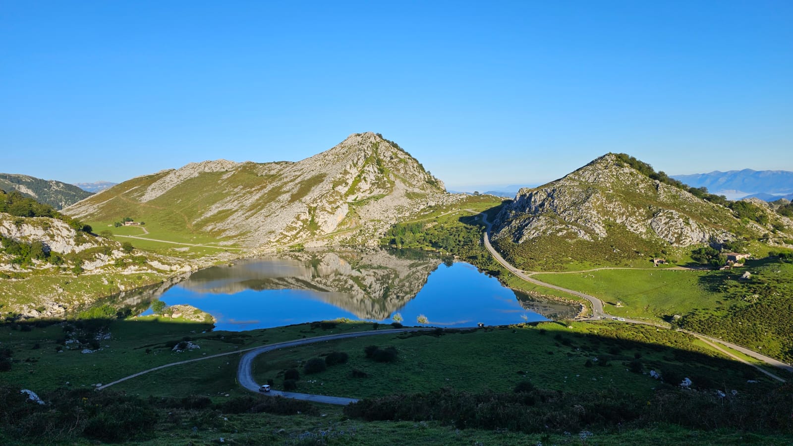 Lagos de Covadonga | Moto TravelHub